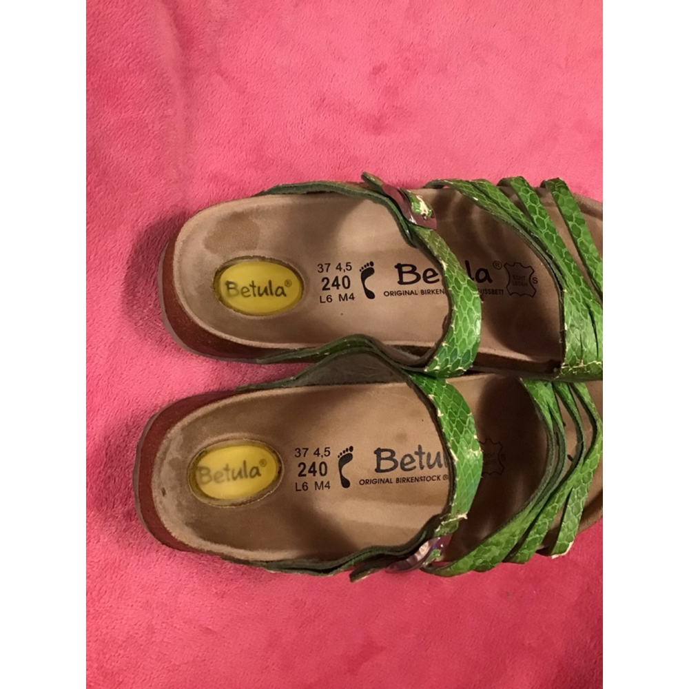 Betula Green Snakeskin Strap Sandals US 6 Brown Footbed Peeling - Picture 3 of 10